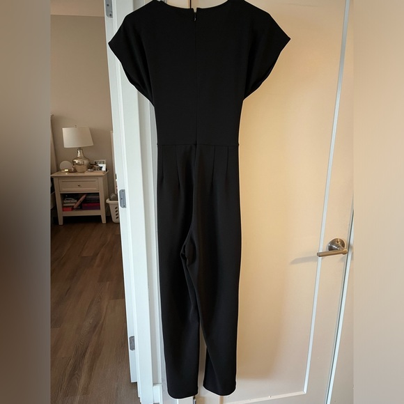 Express Black Jumpsuit size Small in excellent used condition - Picture 2 of 5